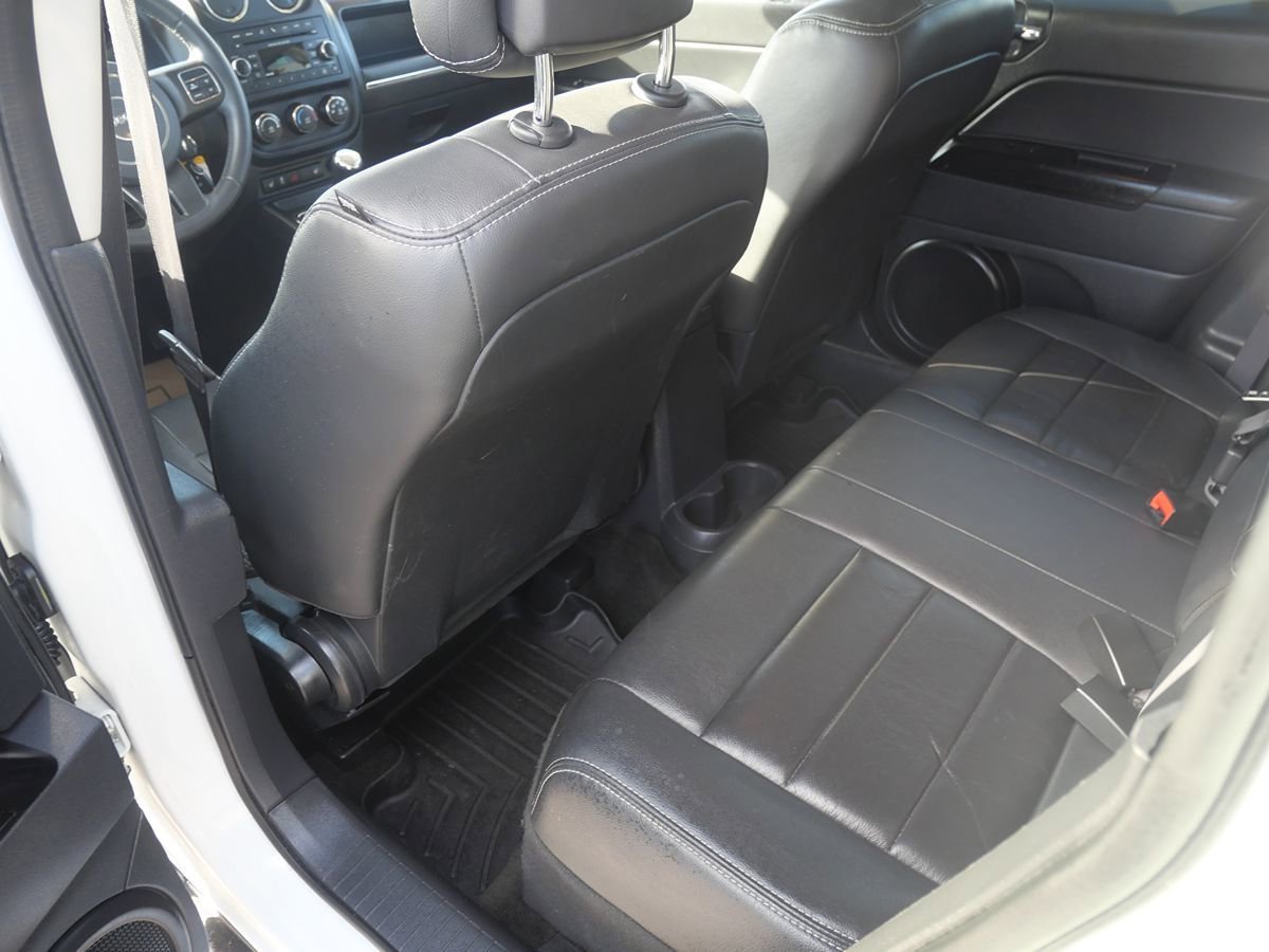 Used 2016 Jeep Patriot High Altitude AWD/4WD image 21