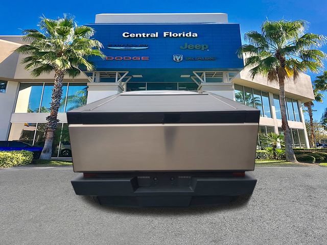 Used 2024 Tesla Cybertruck AWD Crew Cab image 6