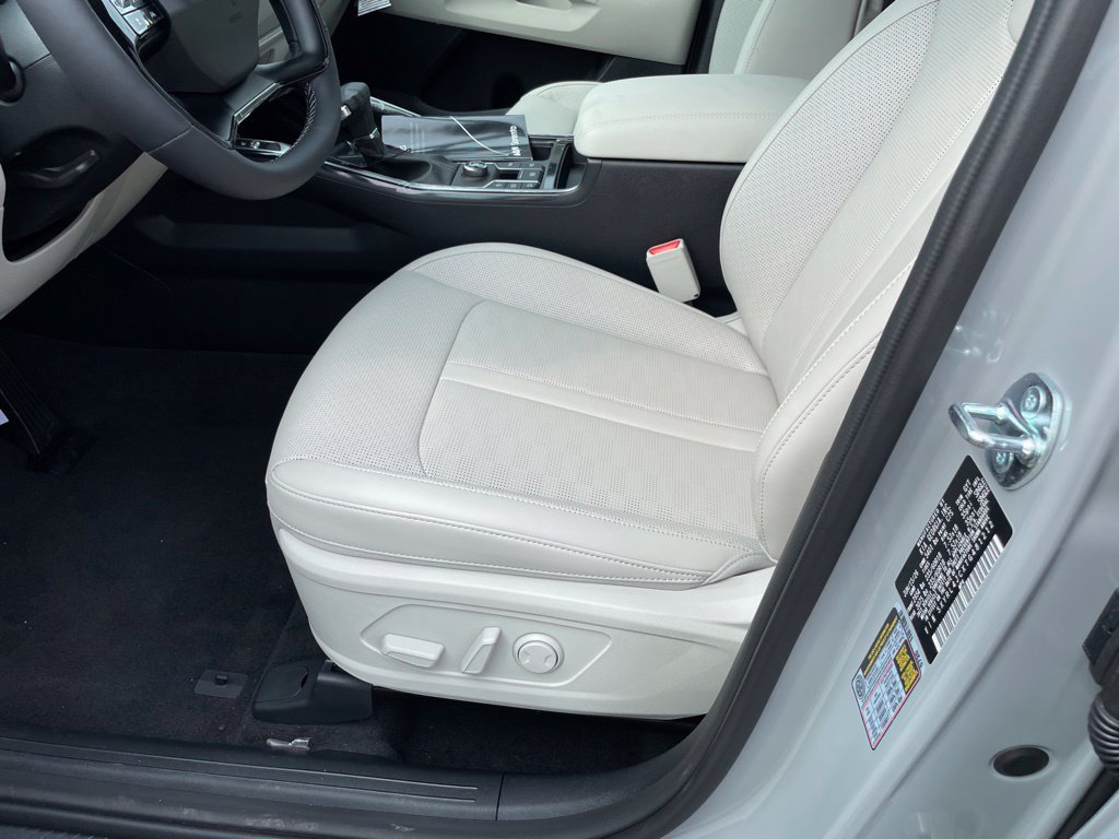 New 2026 Kia Sorento S FWD image 11