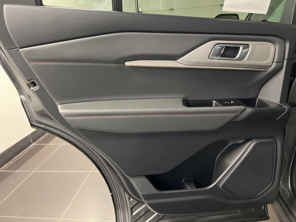 New 2026 Ford Explorer Active image 32