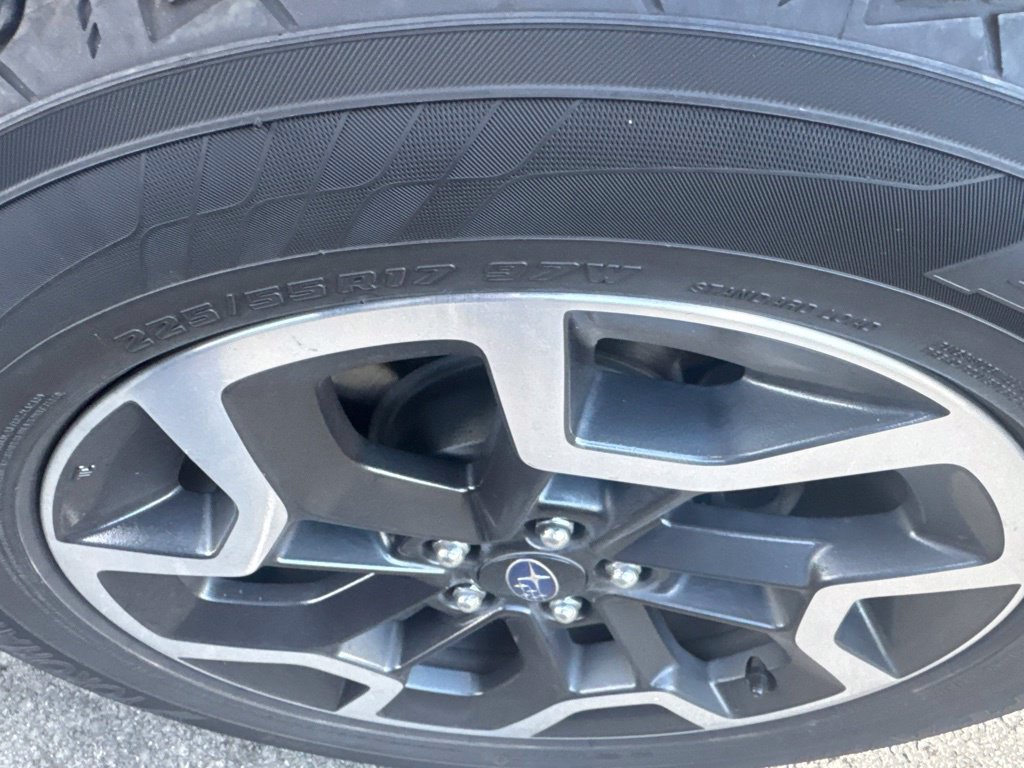 Used 2017 Subaru Crosstrek 2.0i Limited AWD/4WD image 5