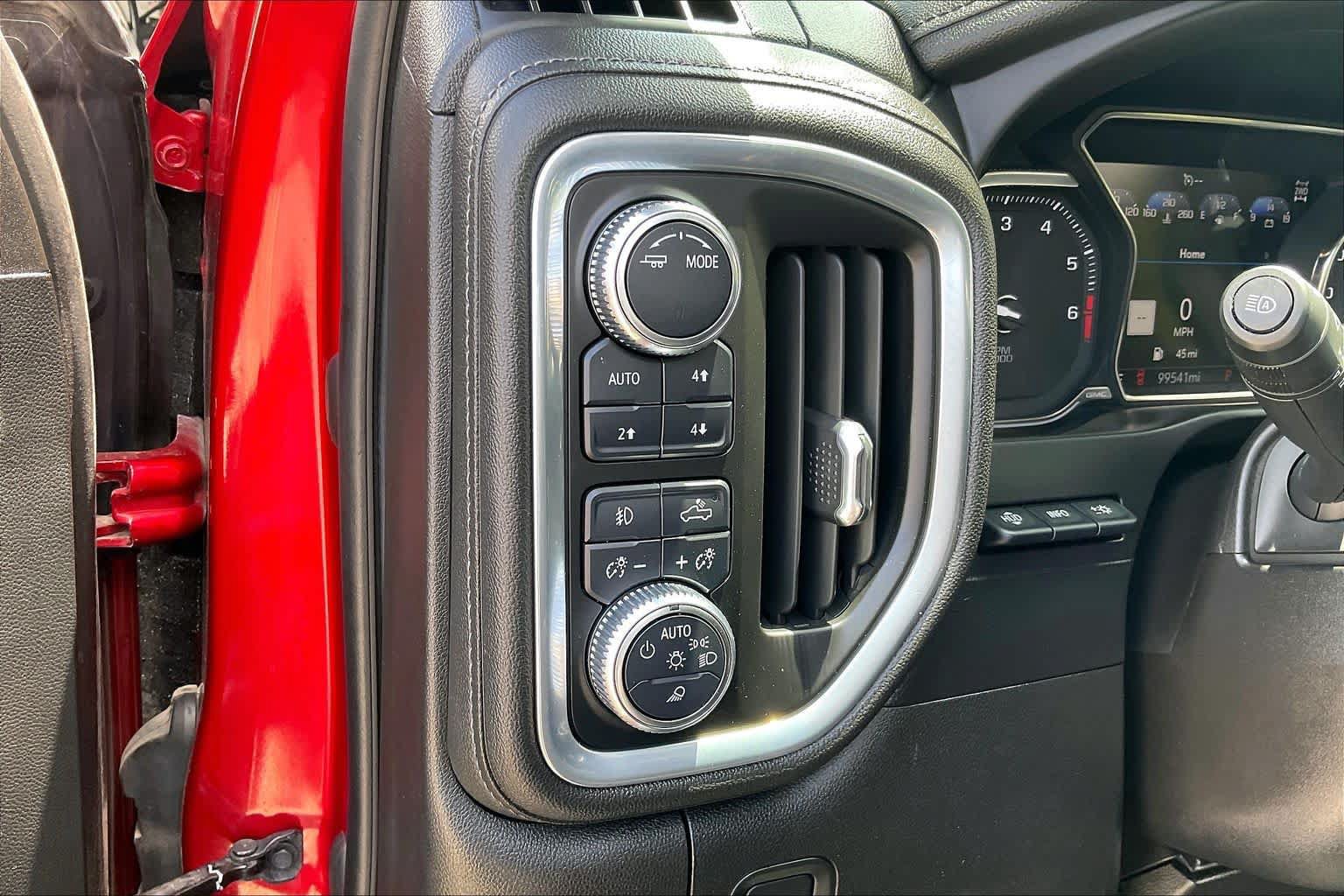 Used 2021 GMC Sierra 1500 Denali w/ Denali Ultimate Package AWD/4WD image 29