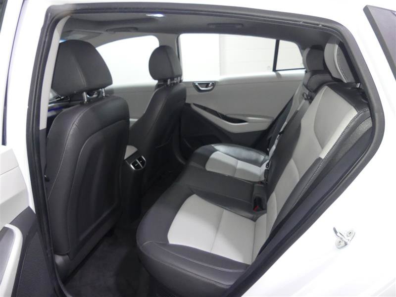 Used 2020 Hyundai Ioniq Limited FWD image 28