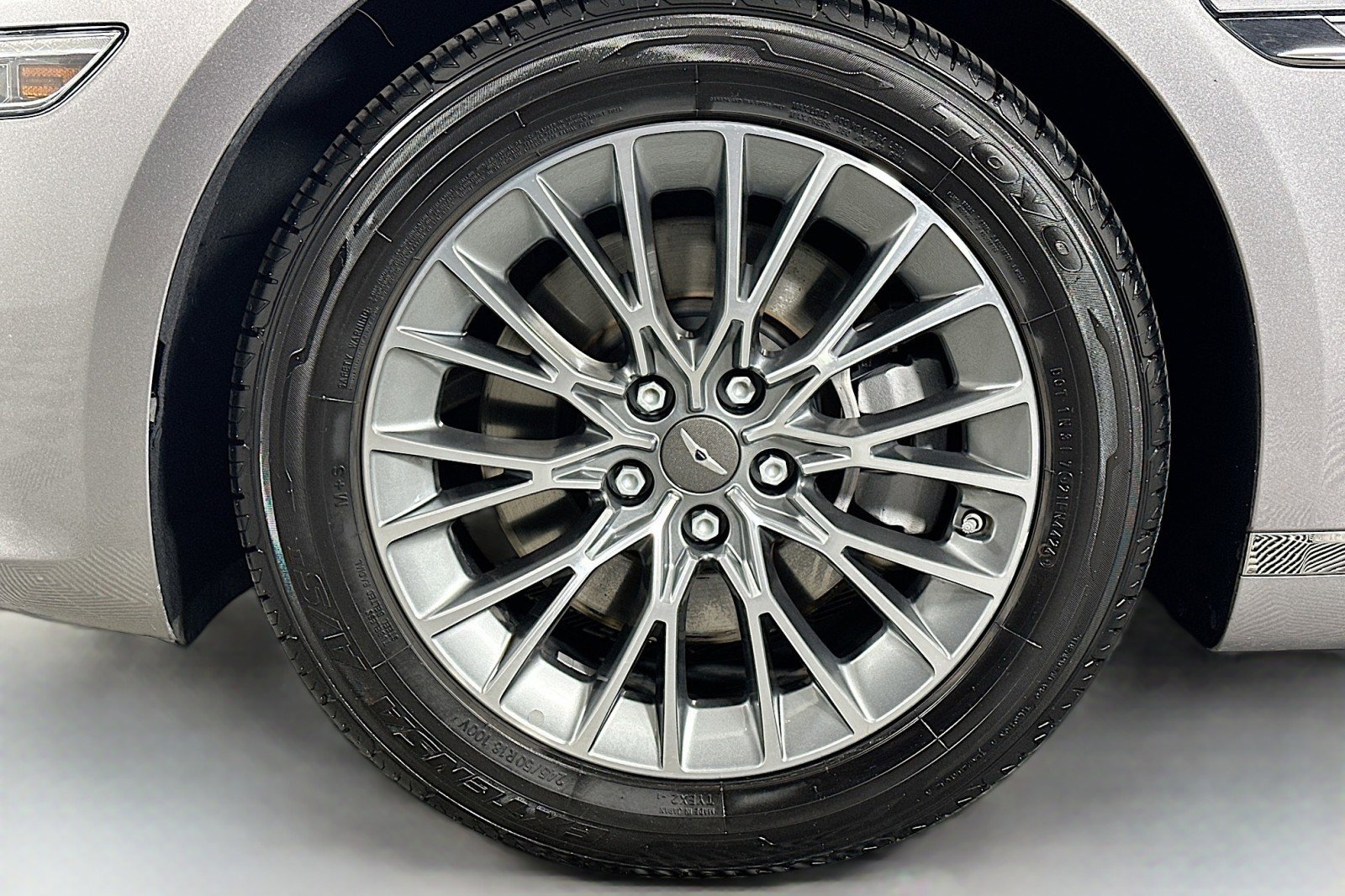 Used 2023 Genesis G80 2.5T image 12