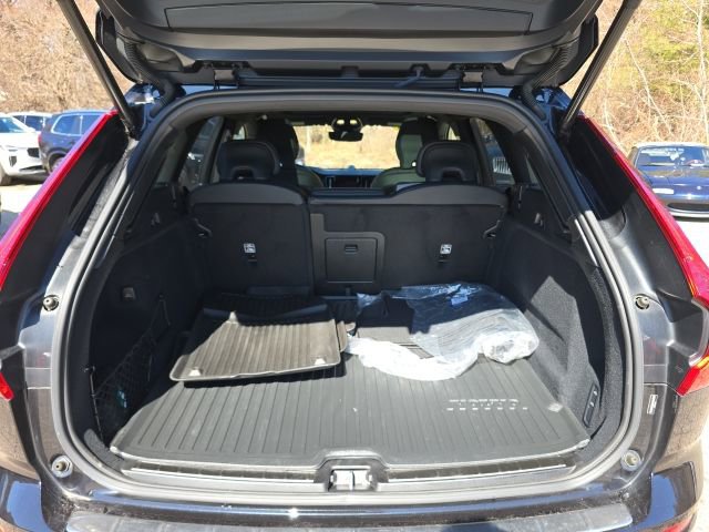 Certified 2025 Volvo XC60 B5 Ultra image 20