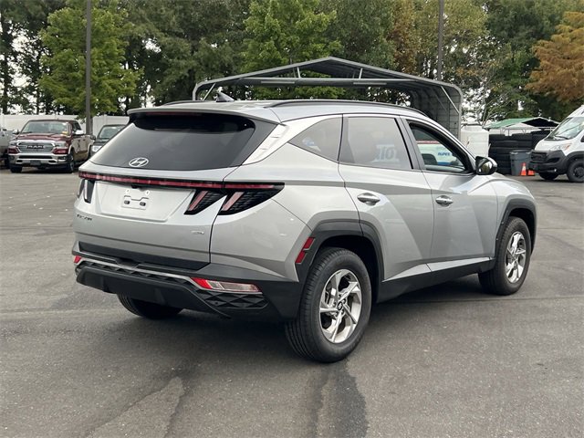 Used 2022 Hyundai Tucson SEL w/ Cargo Package image 12