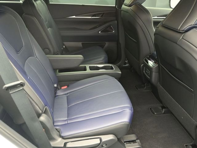 New 2026 INFINITI QX60 Sport w/ Dark Cargo Package image 38