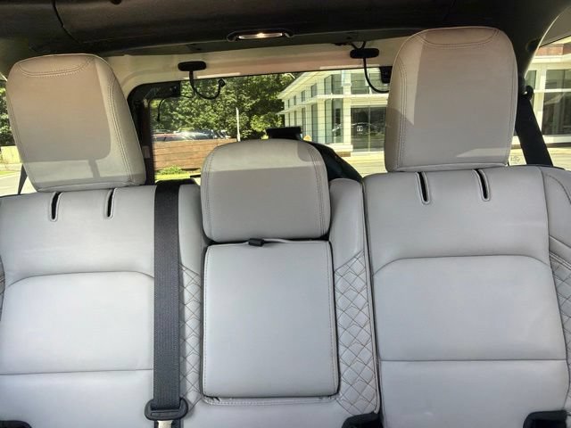 Used 2023 Jeep Wrangler Unlimited Sahara AWD/4WD image 11