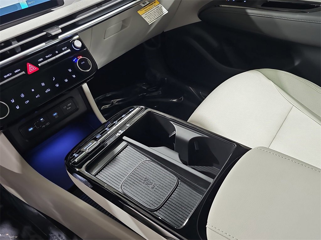 New 2026 Hyundai Tucson Limited image 25