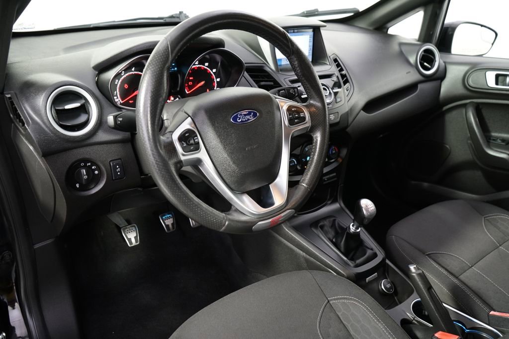 Used 2019 Ford Fiesta ST FWD image 12