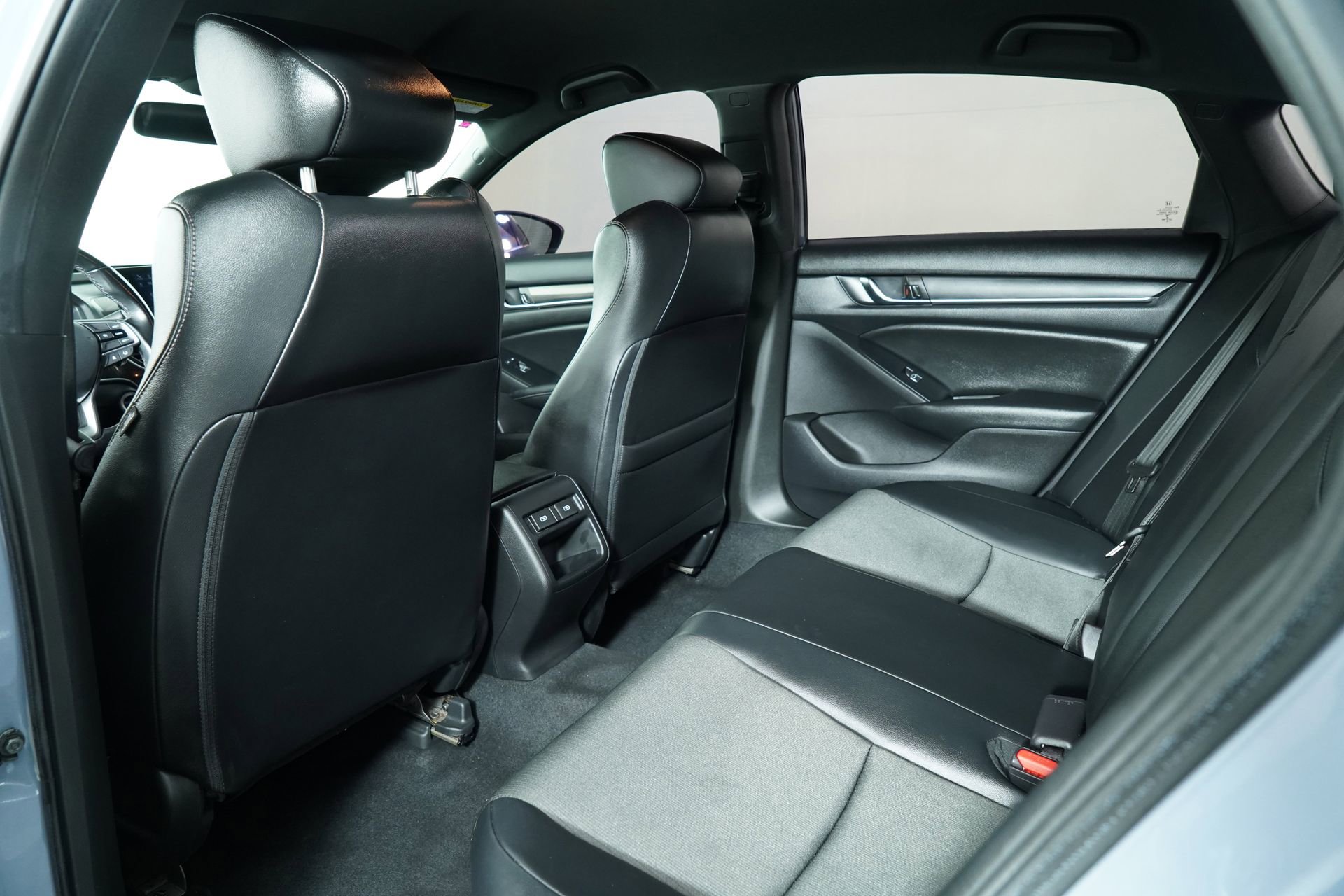 Used 2022 Honda Accord Sport image 24