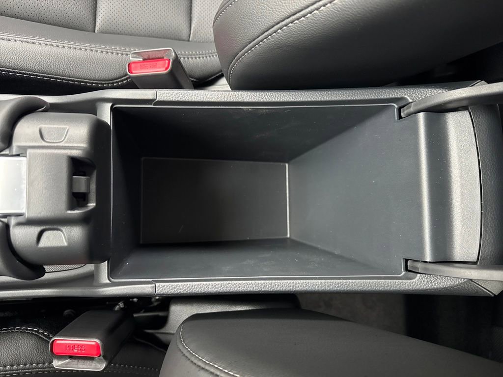 Used 2026 Honda HR-V EX-L image 18