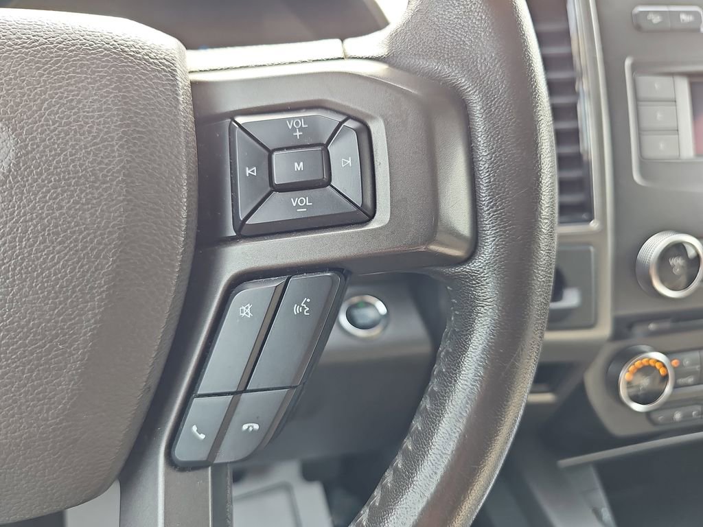 Used 2018 Ford Expedition XLT w/ Equipment Group 201A AWD/4WD image 18