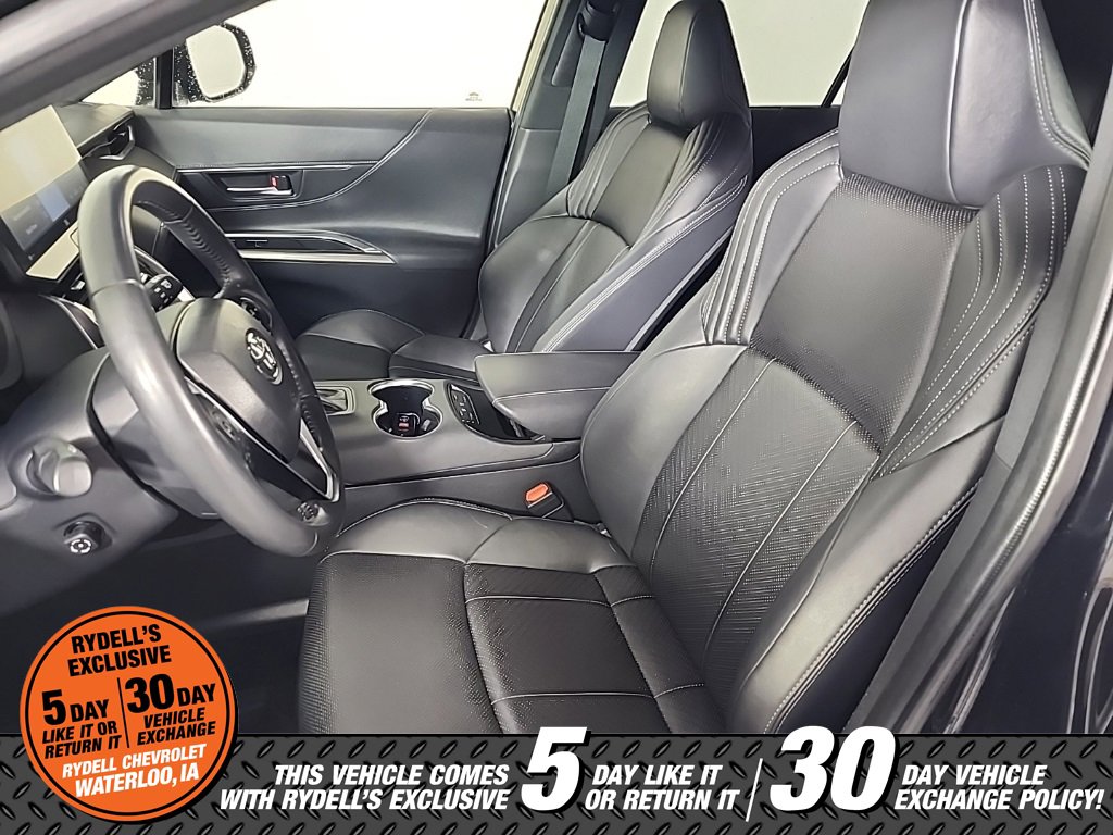 Used 2021 Toyota Venza XLE w/ Softex Package image 17