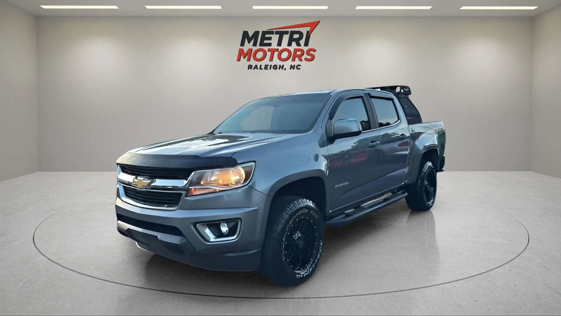 Used 2018 Chevrolet Colorado LT AWD/4WD image 2