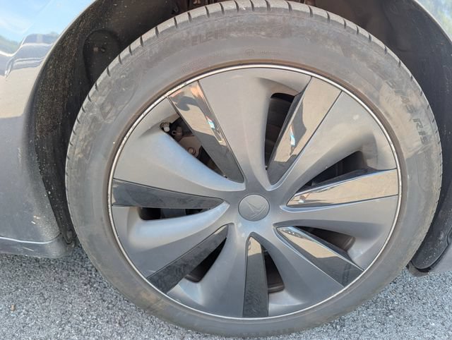 Used 2021 Tesla Model S Plaid AWD/4WD image 9