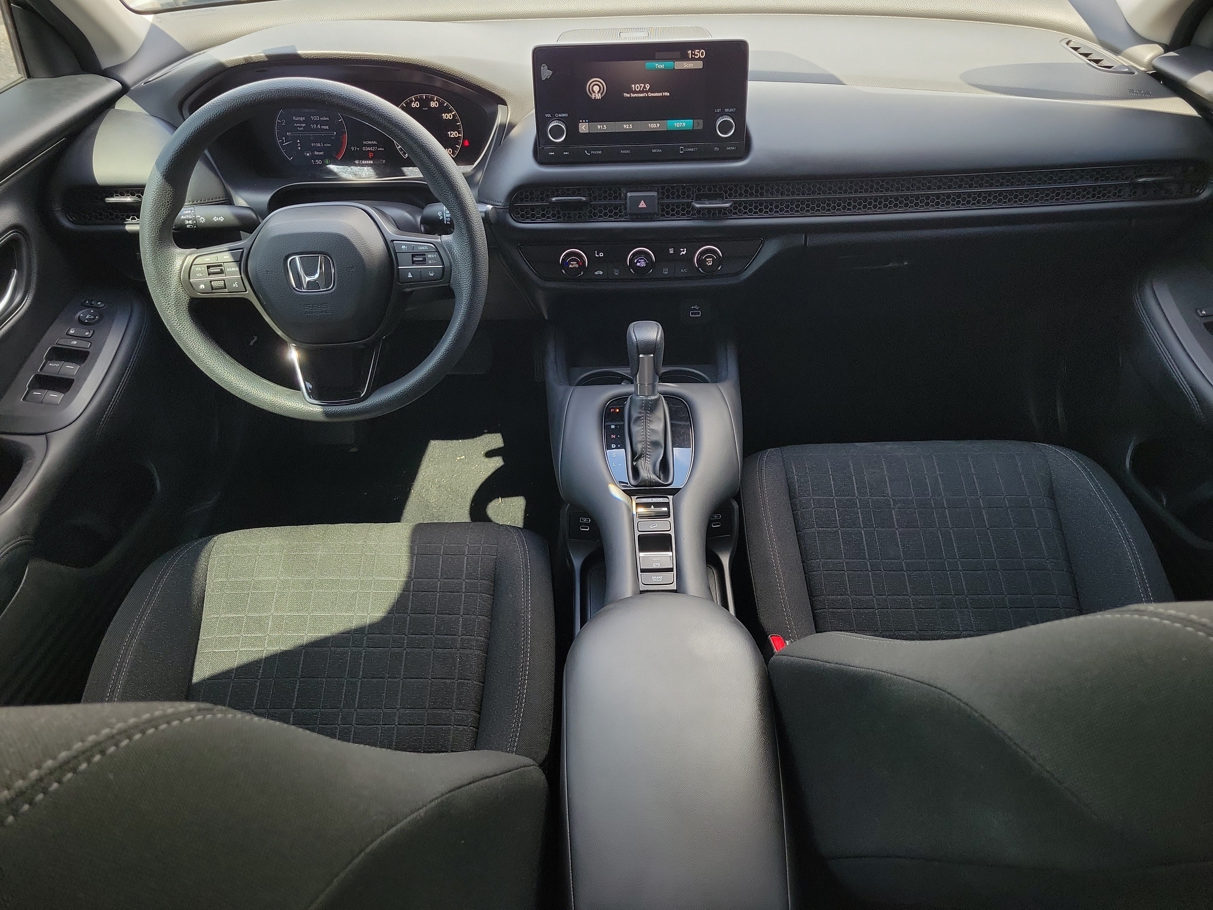 Used 2025 Honda HR-V LX image 16