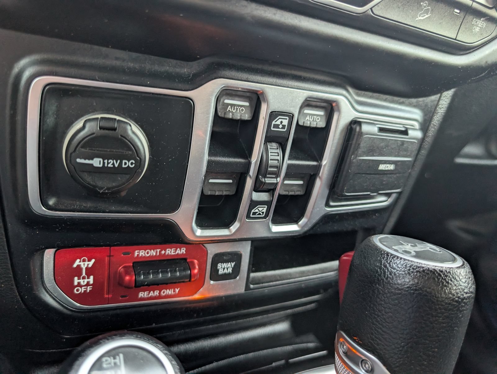 Used 2019 Jeep Wrangler Unlimited Rubicon AWD/4WD image 20