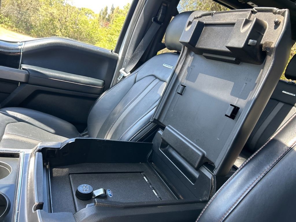 Used 2020 Ford F350 Platinum image 38
