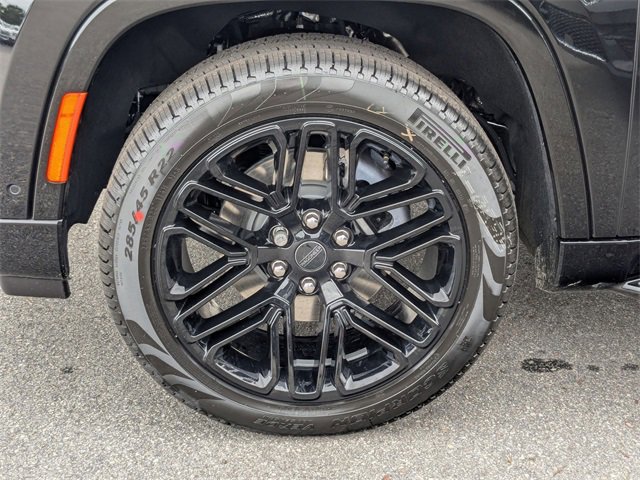 New 2025 Jeep Wagoneer L Series II w/ Convenience Group I image 9