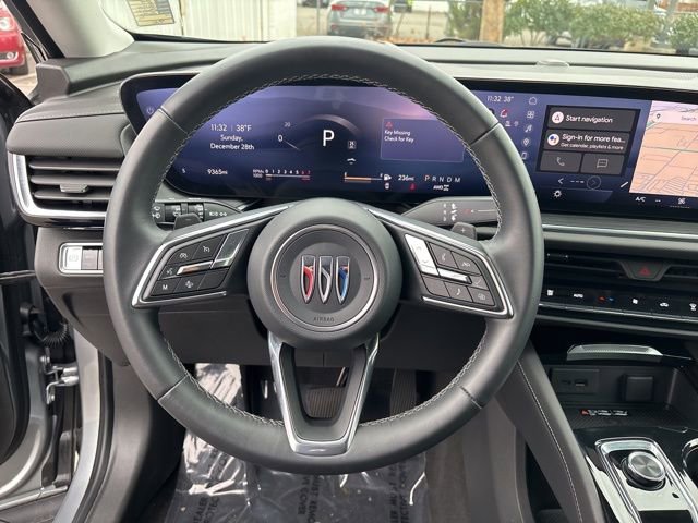 Certified 2025 Buick Envision Preferred image 19