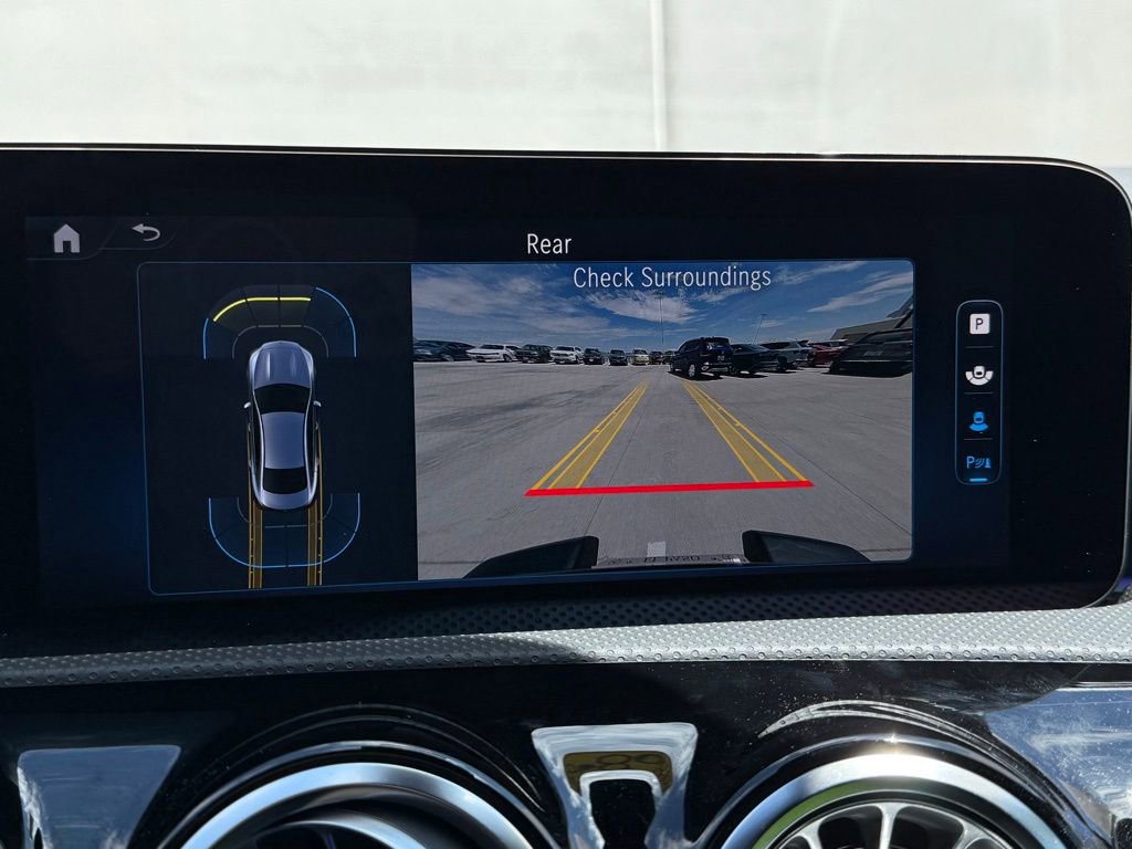 Used 2025 Mercedes-Benz CLA 250 image 9