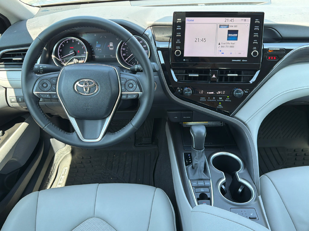 Used 2021 Toyota Camry XLE FWD image 24