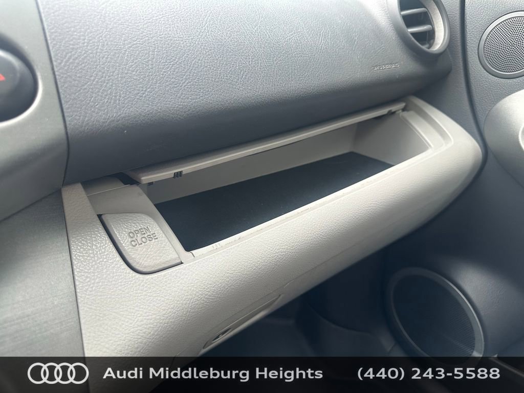 Used 2012 Toyota RAV4 4WD w/ Upgrade Value Pkg image 30