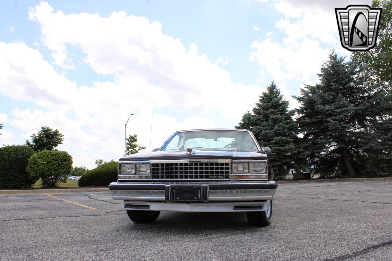 Used 1987 Chevrolet El Camino V8 image 23