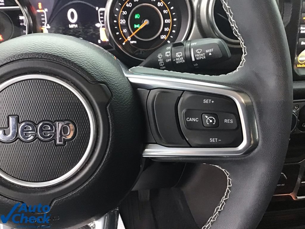 Used 2023 Jeep Wrangler Unlimited Sahara w/ Cold Weather Group AWD/4WD image 27
