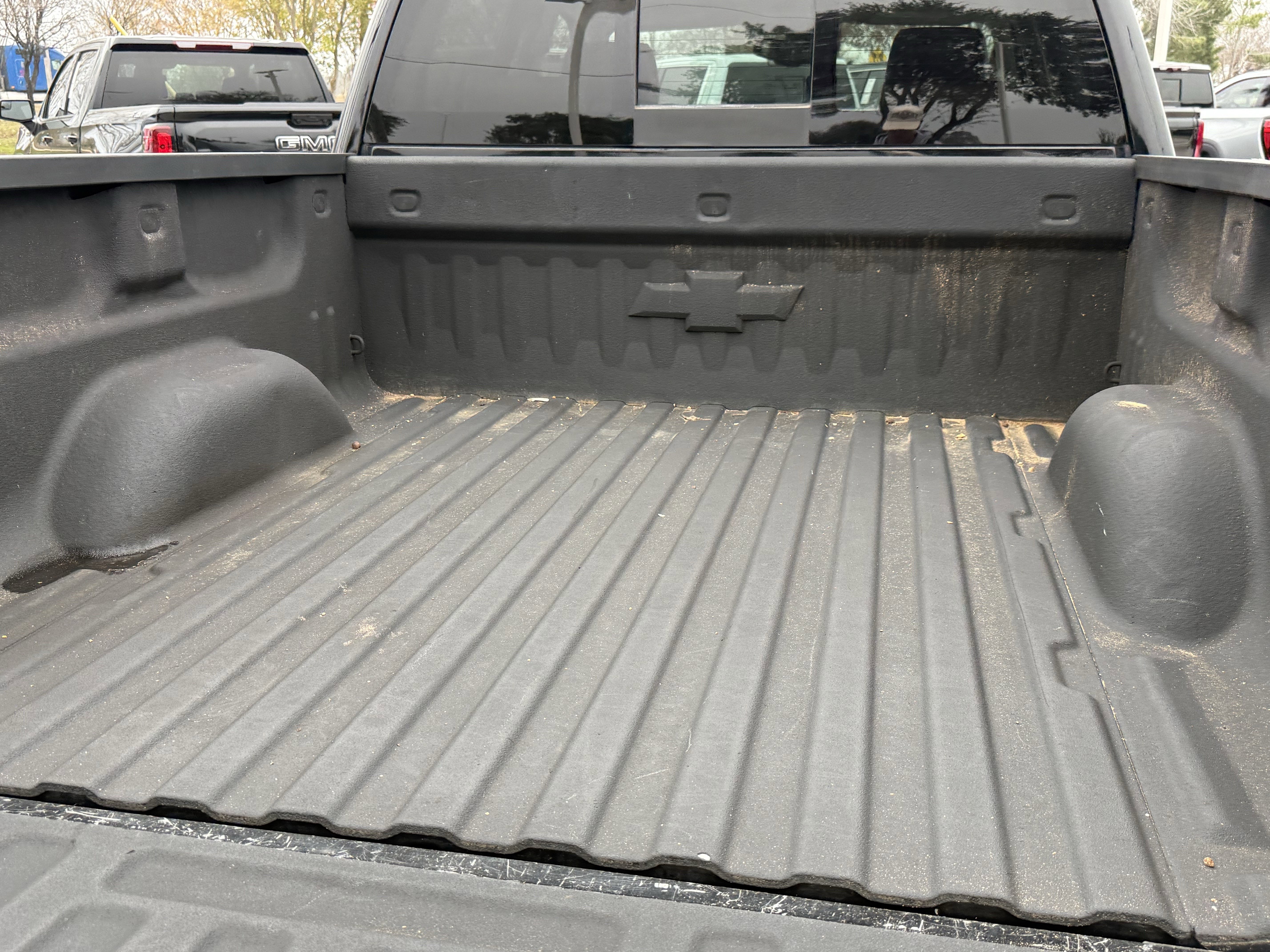 Used 2015 Chevrolet Silverado 1500 High Country w/ High Country Premium Package image 30