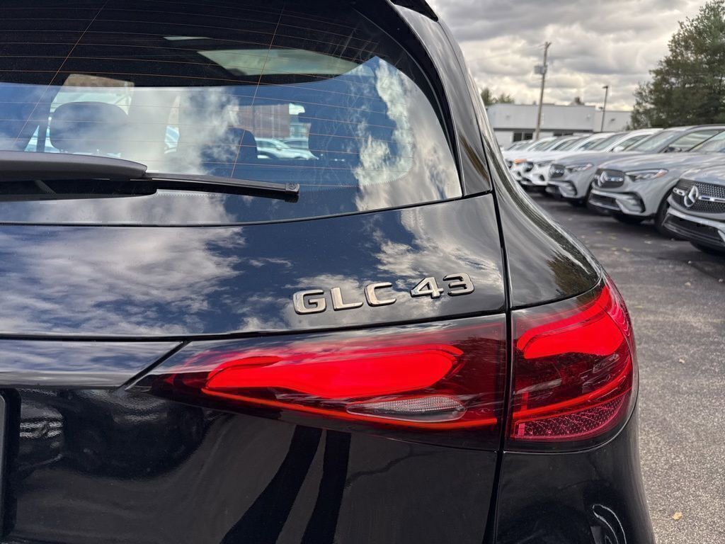 New 2026 Mercedes-Benz GLC 43 AMG 4MATIC image 9