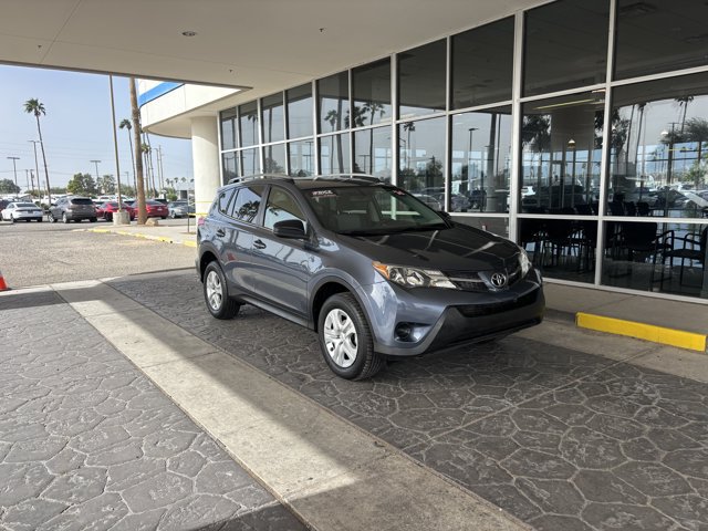Used 2014 Toyota RAV4 LE AWD/4WD image 5