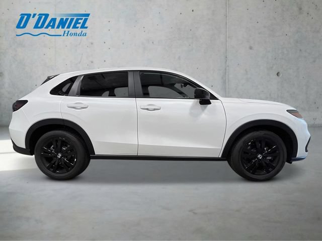 New 2027 Honda HR-V Sport image 8