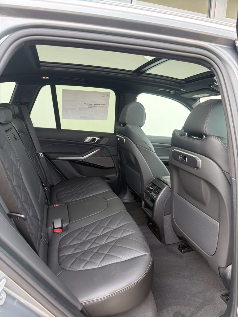 New 2026 BMW X5 xDrive40i AWD/4WD image 13