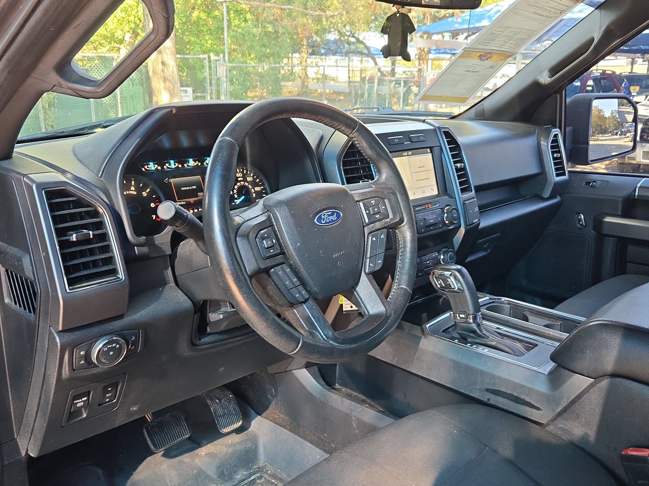 Used 2019 Ford F150 XLT w/ Equipment Group 302A Luxury AWD/4WD image 12