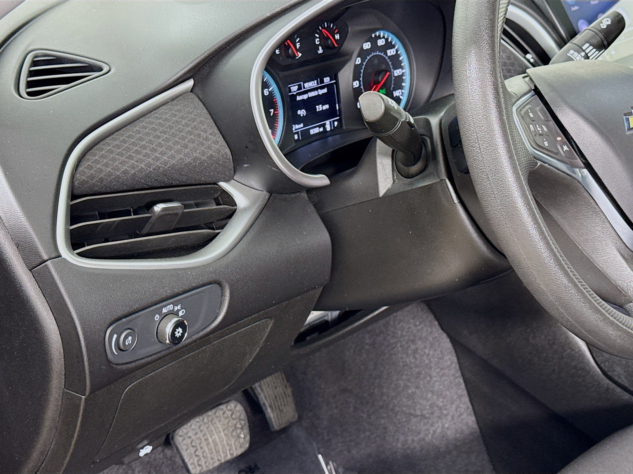 Used 2023 Chevrolet Malibu LS FWD image 12