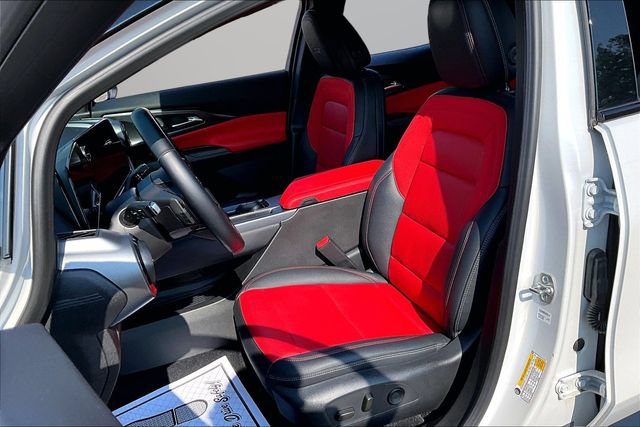Certified 2024 Chevrolet Equinox EV RS w/ LPO, All-Weather Mat Package FWD image 24