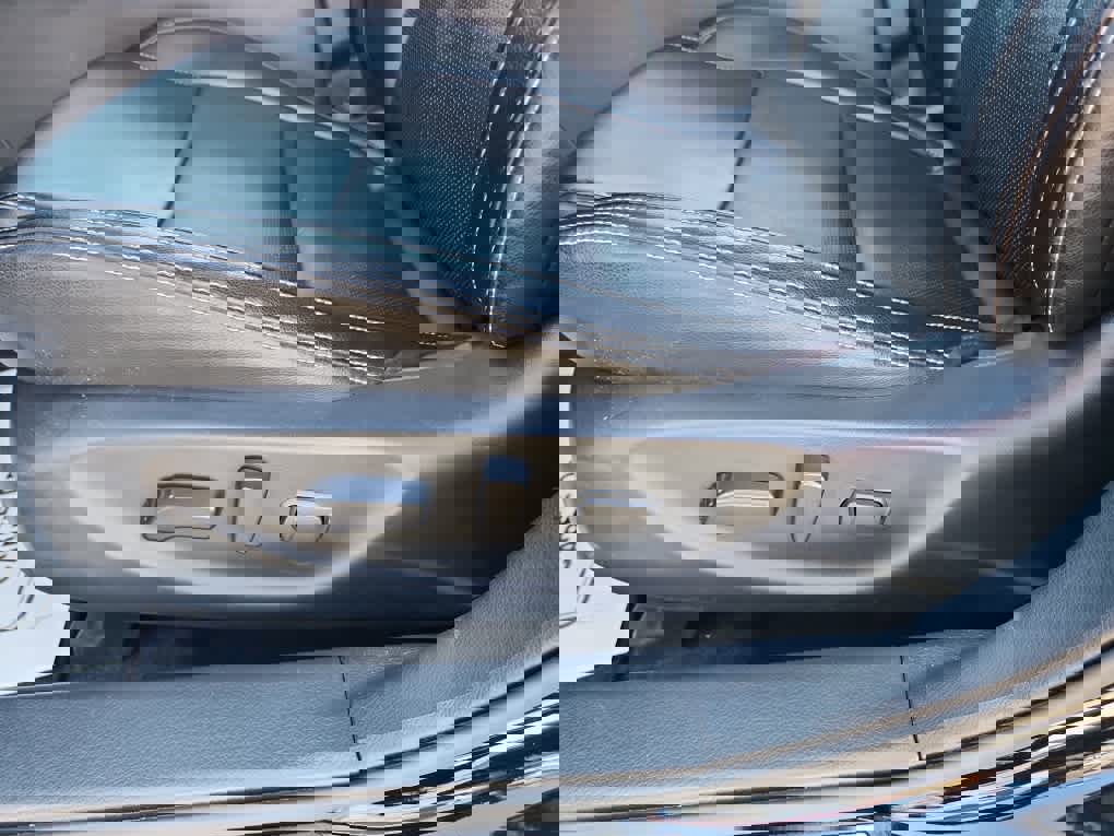 Used 2023 Nissan Maxima SV w/ Floor Mat Group image 22