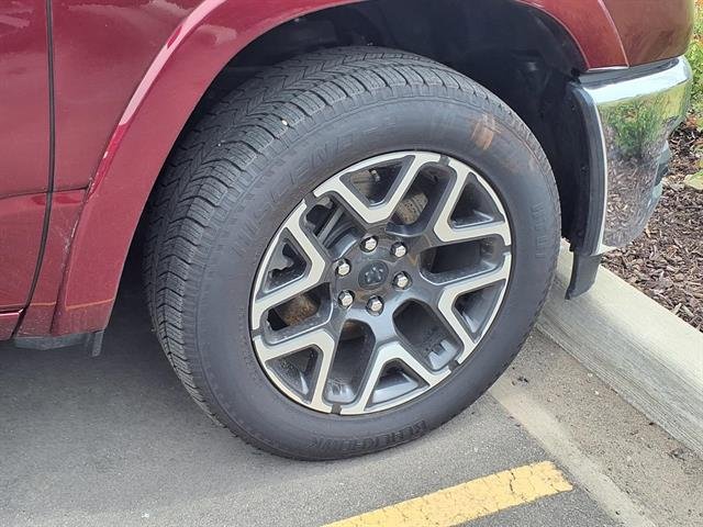 Used 2025 RAM 1500 Laramie AWD/4WD image 27