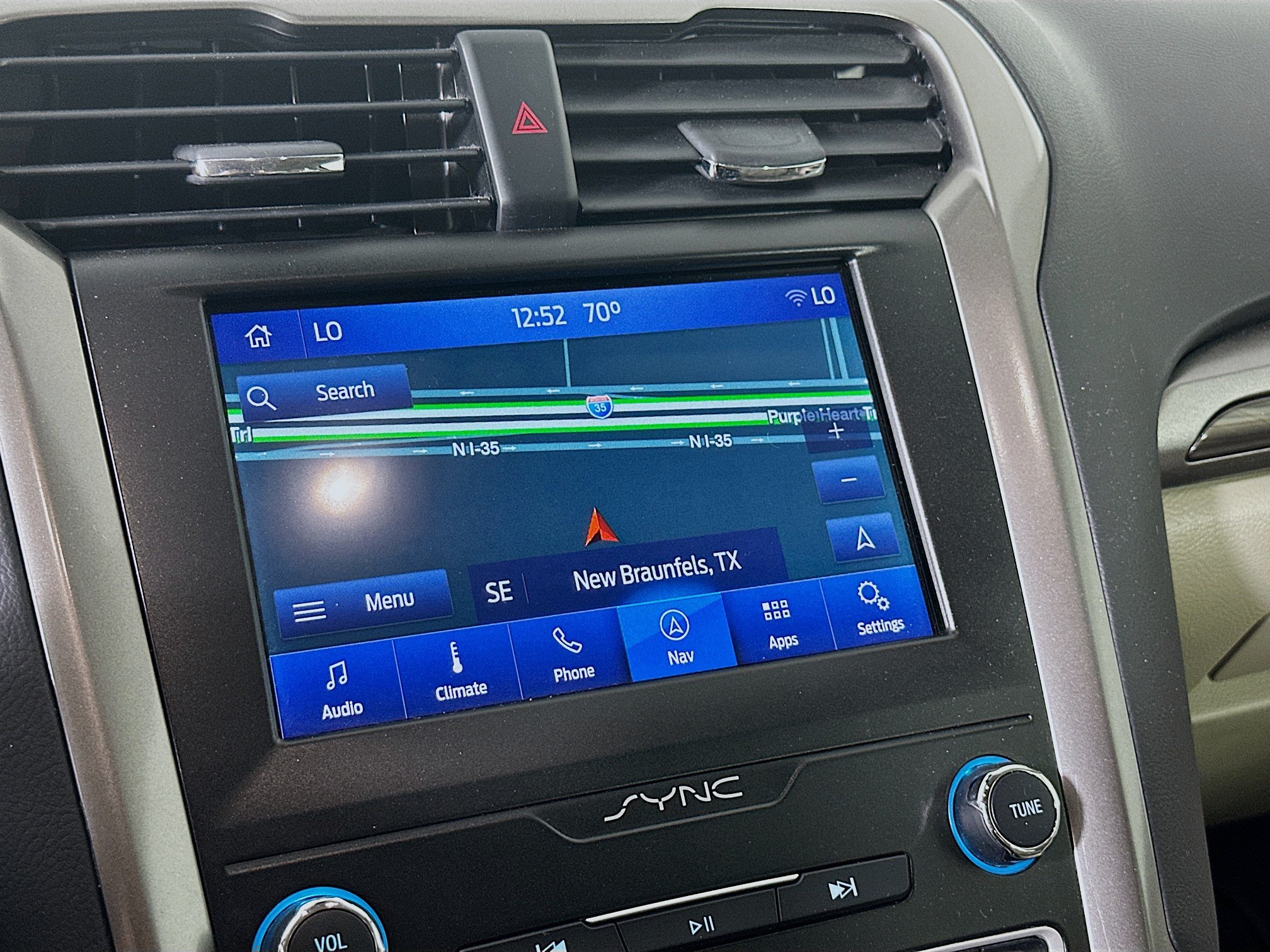 Used 2019 Ford Fusion SEL FWD image 22