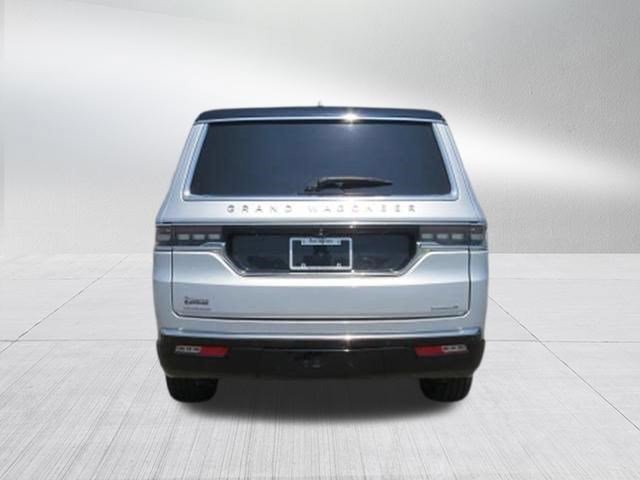 Used 2023 Jeep Grand Wagoneer Series II AWD/4WD image 8