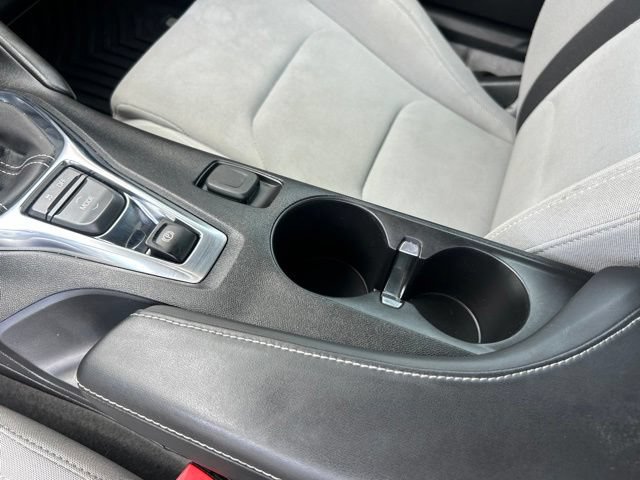 Used 2021 Chevrolet Camaro LT w/ Technology Package RWD image 24