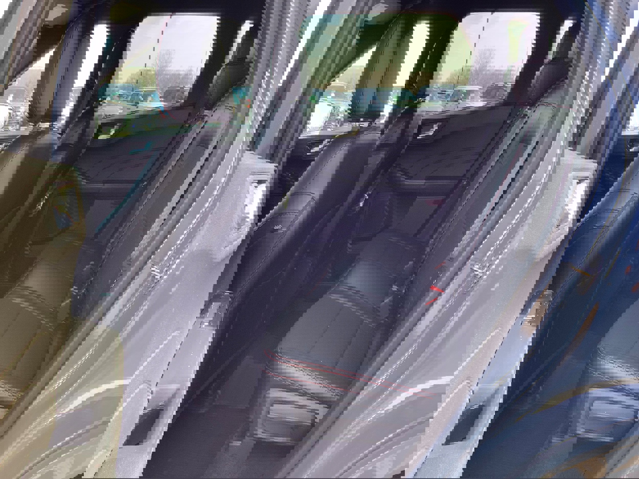 Certified 2024 Ford Escape ST-Line w/ Tech Pack #1 image 9