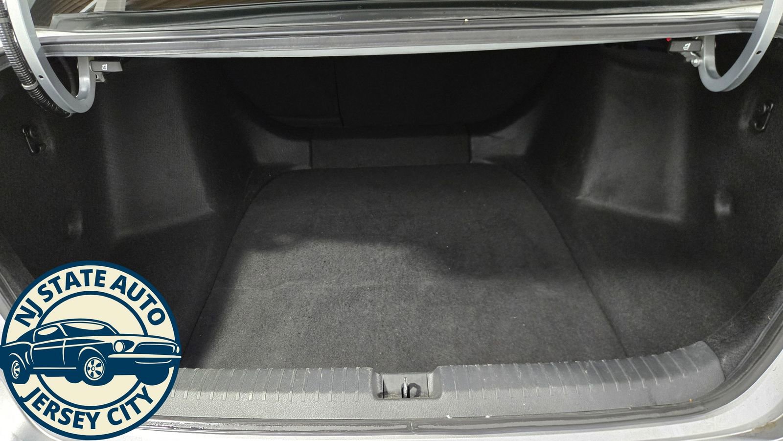 Used 2024 Honda Accord Sport image 36