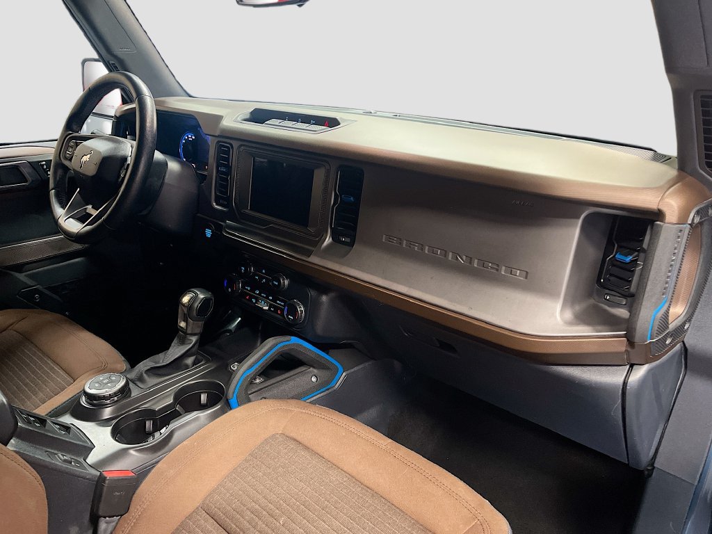 Used 2023 Ford Bronco Outer Banks AWD/4WD image 27