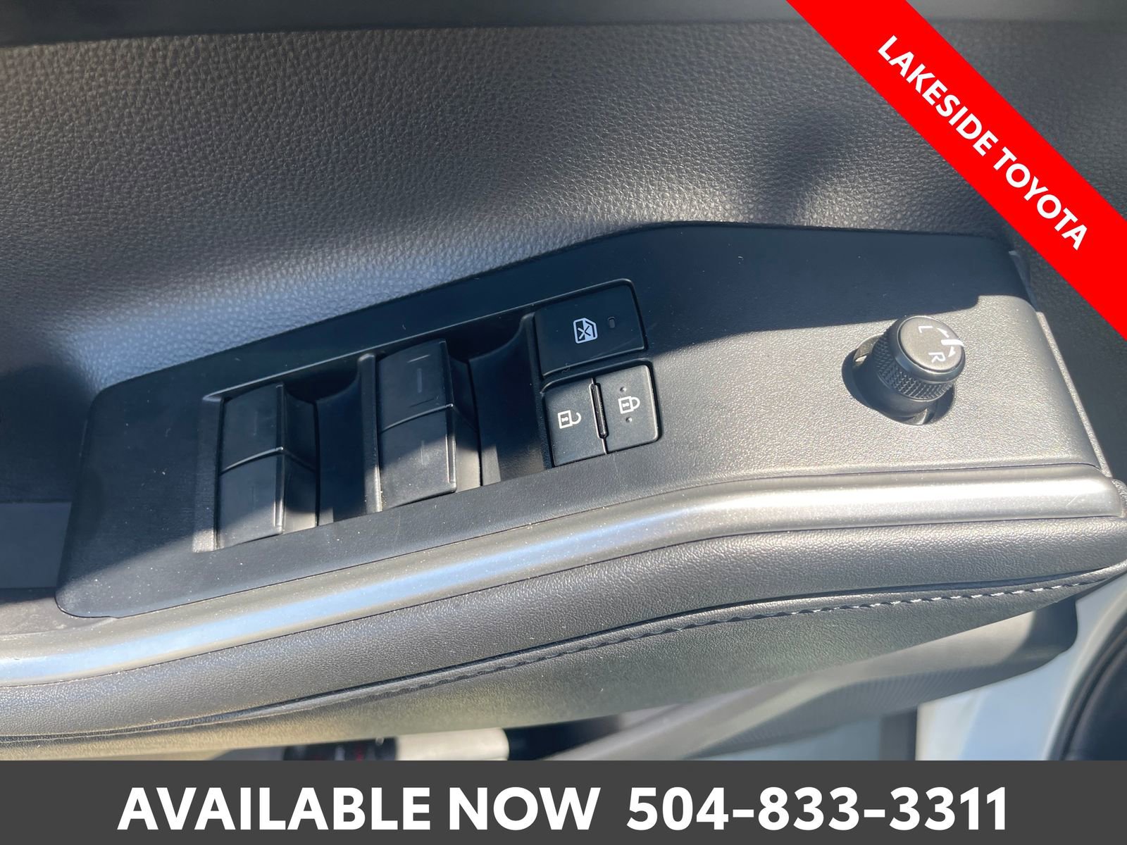 Used 2022 Toyota Highlander XSE FWD image 25