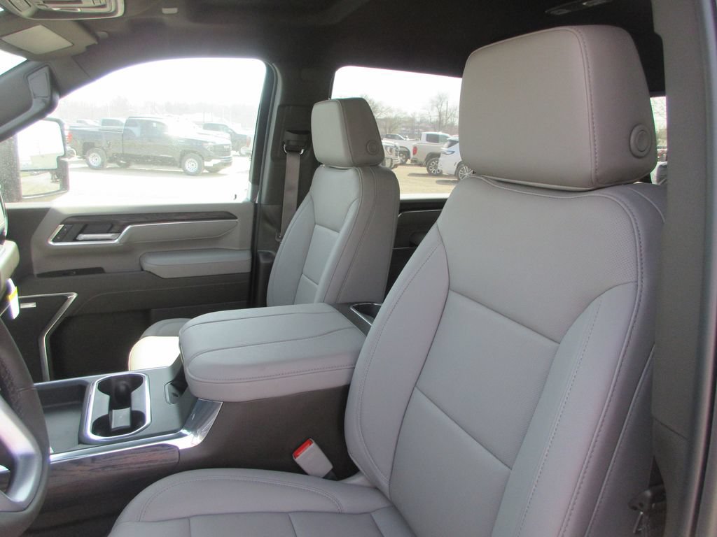 New 2026 GMC Sierra 2500 SLT w/ SLT Premium Package AWD/4WD image 13