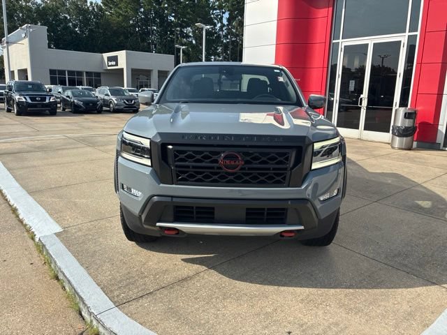 Used 2023 Nissan Frontier Pro-X w/ Technology Package RWD image 2