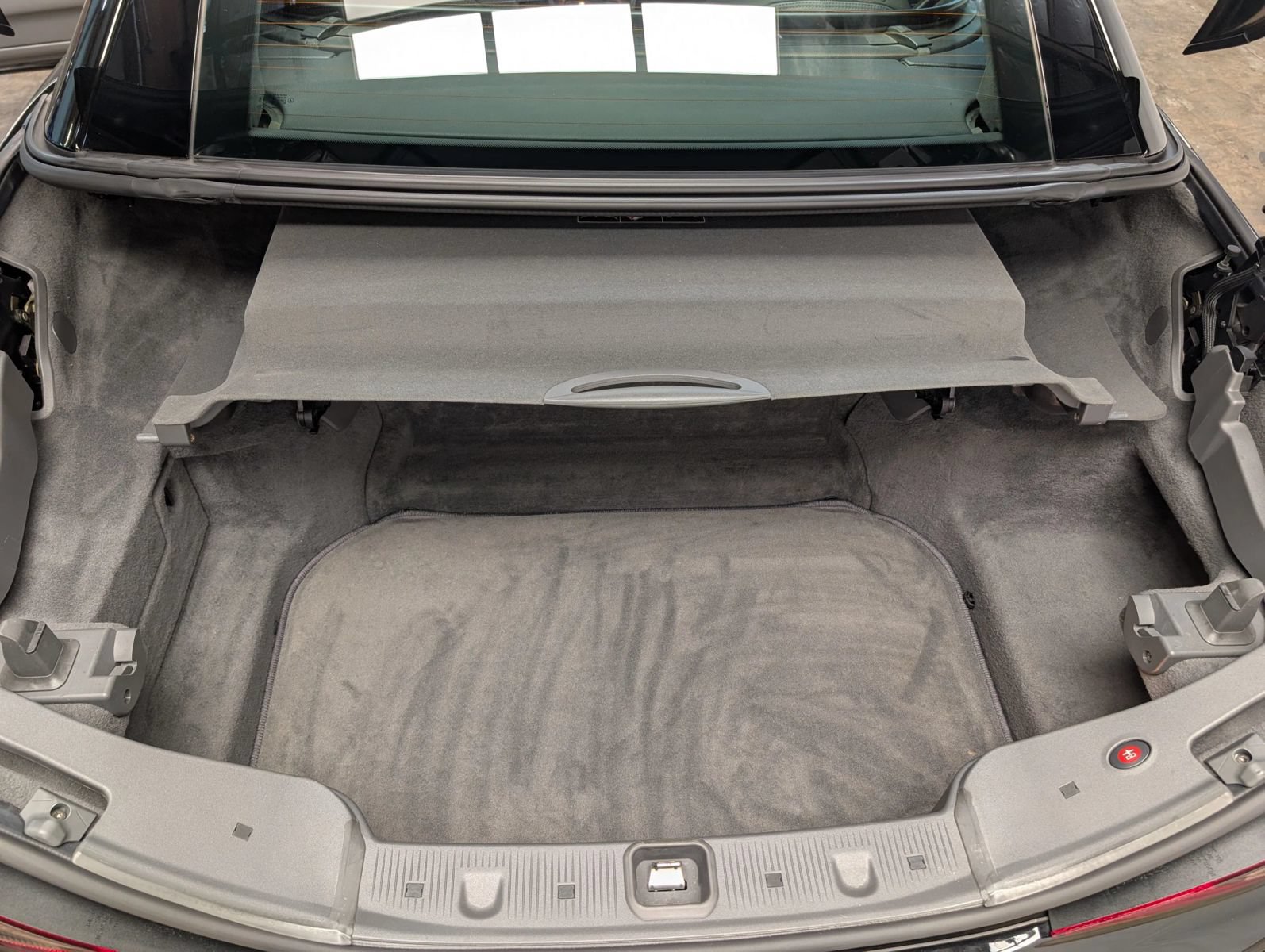 Used 2004 Mercedes-Benz SL 55 AMG image 22